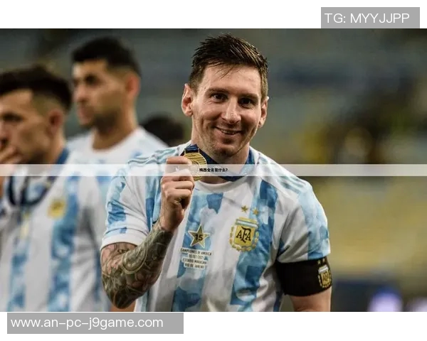 我和哪个足球明星长得像你猜猜看